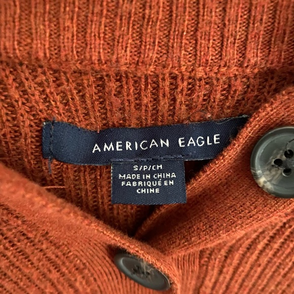 american eagle half button up sweater - Picture 3 of 3